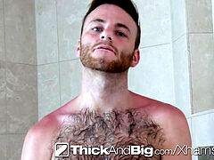 ThickAndBig - hung Hipsters Brody and Christian bang
