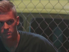 Bunk Couch Roomies Sans a condom Very first Thing In The Morning