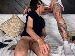 Live blowjob session with Max Gen and Ethan Lestray
