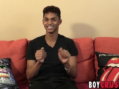 Uber-Cute jock Deven Lions jacks off his long ginormous sausage