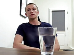 A perfect candidate gets kinky in a casting video