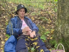 Random encounter in the woods: Stranger catches horny twink jerking off and dives into his tight hole - Part 377