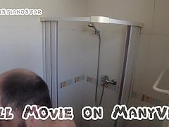 Solo Man Shower