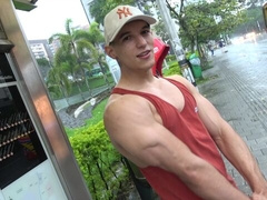 Colombian hunk Jhon Bianco wants to flex and tease