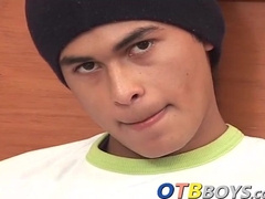 Sexy little twink Alfredo wanks his hard prick in a bedroom