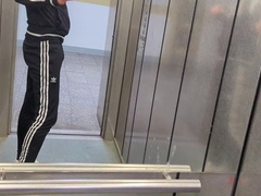 Risky Jerk Off In A Public Elevator