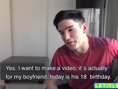 Hot amateur babe gets a homemade surprise from lover: Boink him with a hot fuck