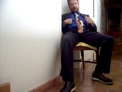 Big bear daddy gives the ultimate gay JOI experience