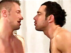 Sans A Condom dos amigos con vicio