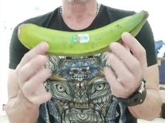 12" green plantain plow and toes slurping