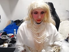 Young bride crossdresser from Croatia jerking off wearing pearls and makeup