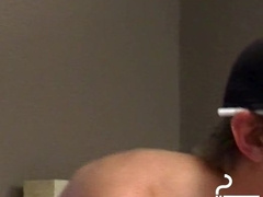 Hot smoke and suck action with seductive Dustin and Ian