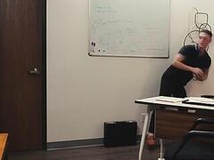 Boss Masyn Thorne fucks his employee Carter Woods hard