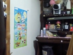 Chinese Chub Wanks Off Solo