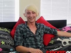 Twink jerks off after being interviewed