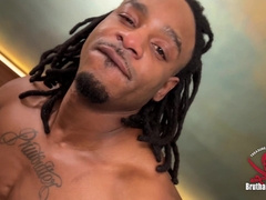 He glides in his fat meatpipe