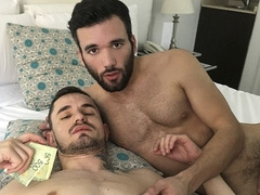 Argentinian amateurs enjoying hardcore anal