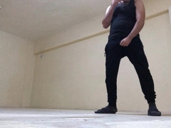 I creeped into our neighbor's empty room and jizm on my gam