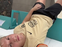 bulky dude Supah risky jack and jism at busstop while waiting for the bus