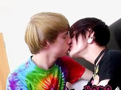 Emo twink deepthroats a big cock before taking it deep