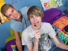 Lollipops and anal with horny Kayden Daniels and Preston Andrews