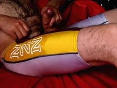 Pissing in white n2n tight