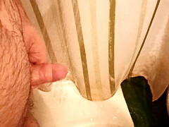 I play with a dick in the shower