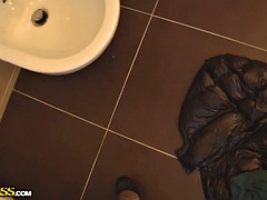 Lieveling, Mooie dikke vrouwen, Grote mammen, Blond, Pijpbeurt, Hardcore, Openbaar, Tieten likken