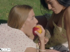 69, 美女, ブロンド, 顔射, ポルノスター, 馬乗り, 三人, オッパイの