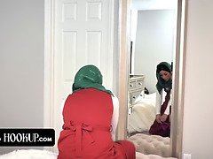 Hijab stunner Goldie Glock wants some sexy underwear and hard shaft
