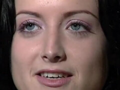 18 jahre, Braunhaarige, Sperma im mund, Hardcore, Hd, Im freien, Jungendliche (18+), Uniform