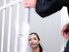 Kont, Grote mammen, Bruinharig, Eerste keer, Hd, Kut duiken, Tietenklus, Uniformpje