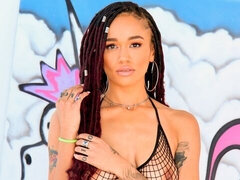 デカパイ, 黒人, フェラチオ, 茶髪の, カワイイ, 手コキする, 異人種間, ティーン