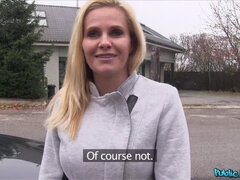 Grote kont, Blond, Pijpbeurt, Tsjechisch, Hd, Rijpe lesbienne, Moeder, Zoon