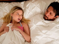 Cul, Chambre à dormir, Grosse bite, Blonde, Mignonne, Queue, Petite femme, Nénés