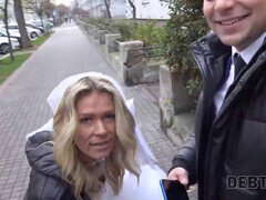 Acercamiento, Europeo, Madres para coger, Dinero, Medias largas, Tatuaje, Boda