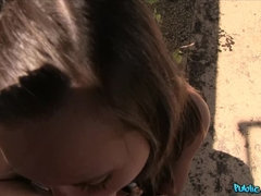 Amateur, Tir de sperme, En levrette, Faciale, De plein air, Pov, Public, Étudiant
