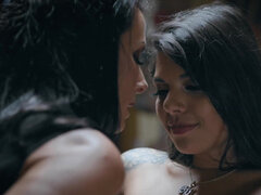 茶髪の, 顔面騎乗, 指いじり, 毛深い, レズビアン, パーティ, オマンコ, ティーン