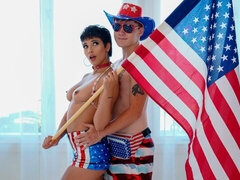 Amateur, Mamada, Morena, Estilo perrito, Peludo, Tetas naturales, Flaco, Adolescente