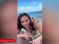 Américain, Plage, Gros seins, Brunette brune, Gorge profonde, Nue, Roumaine, Rugueux