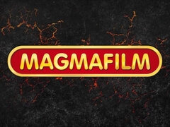 Rubia, Morena, Penetracion con dedos, Besar, Madres para coger, Orgasmo, Trio, Tetas