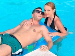 Culo grande, Verga grande, Tetas grandes, Mamada, Pajear, Al aire libre, Flaco, Chupando
