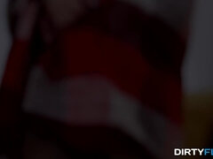 Жопа, Стервы, Блондинки, Минет, Европейки, Натуральные сиськи, Бритые, Молоденькие