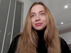 Blonde, Webcam
