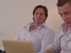 18 ans, Cul, Sucer une bite, Éjaculer dans la bouche, Tir de sperme, Double pénétration, Fétiche, Hd