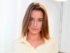 Grosse bite, Gros seins, Sucer une bite, En levrette, Masturbation, Seins naturels, Maigrichonne, Adolescente