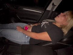 Mooi, Blond, Europees, Vrouw, Masturbatie, Buiten, Alleen, Vibrator