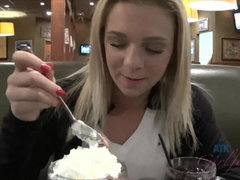 Leie, Blondine, Blasen, Füsse, Fussjob, Masturbation, Pov, Rasiert