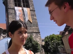 Gehörnter ehemann, Geld, Zierlich, Pov, Öffentlich, Muschi, Jungendliche (18+), Ehefrau