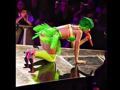 KATY PERRYS ARSE ALL ANGLES EXPLORED